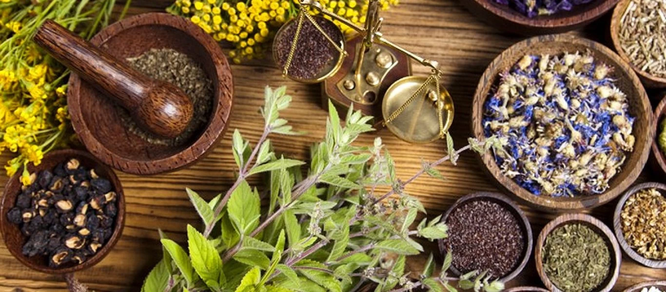 Τα αφεψήματα από βότανα «όπλο» κατά της γήρανσης του δέρματος